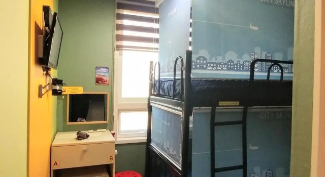 Кровать в общем номере (мужской номер) Hostel Tommy Jongno ---- Tax Return Authorized Shop