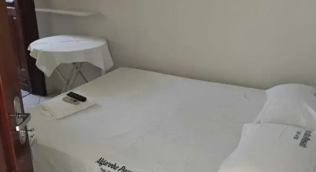 Трёхместный номер Standard с балконом Hotel Algaroba