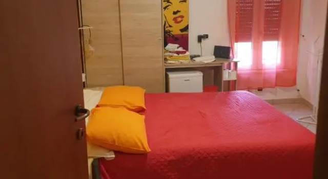 Romeo1, Boek Hotel Gallarate Lombardije