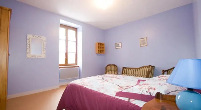 Le Gite des Bois, Réserver Hôtel Regny Auvergne