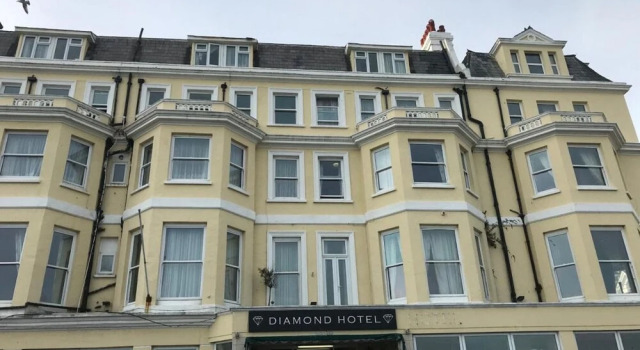 OYO Diamond Hotel Eastbourne, Забронировать Отель Отели Исторического графства Суссекса 3 звезды, 3*