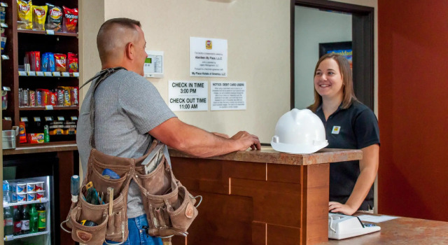 Кровать в общем номере My Place Hotel-Rock Springs, WY