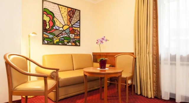 Трёхместный номер Standard Hotel am Berliner Platz