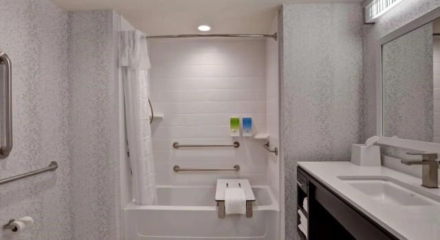 Двухместный люкс Home2 Suites By Hilton Hot Springs