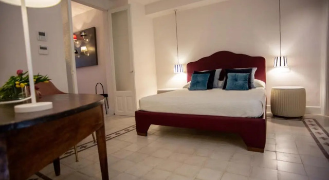 Suite 35