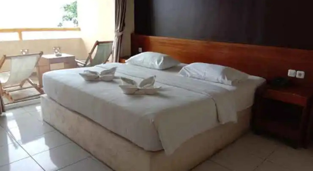 Bayu Amrta Hotel & Restaurant, Book Hotel Pelabuhanratu West Java