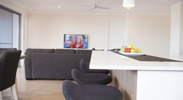 Tranquil tides ballina, Забронировать Отель Отели Баллина 3 звезды, рядом с Ипподром Баллины, 3*