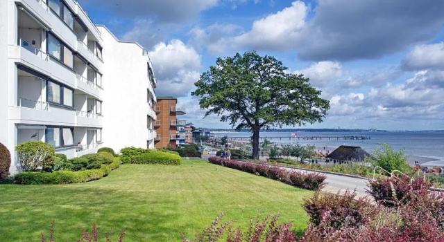 Hanseat am Hang 3 - 5 Hanseat App 13 Traumnest, Book Hotel Boostedt Neumuenster