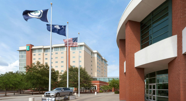 Embassy Suites by Hilton Charleston Airport Convention Ctr