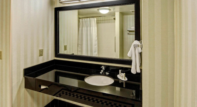 Четырёхместный номер Standard Fairfield Inn & Suites Memphis Olive Branch