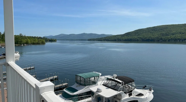 Двухместный номер Standard с видом на бассейн Georgian Lakeside Resort
