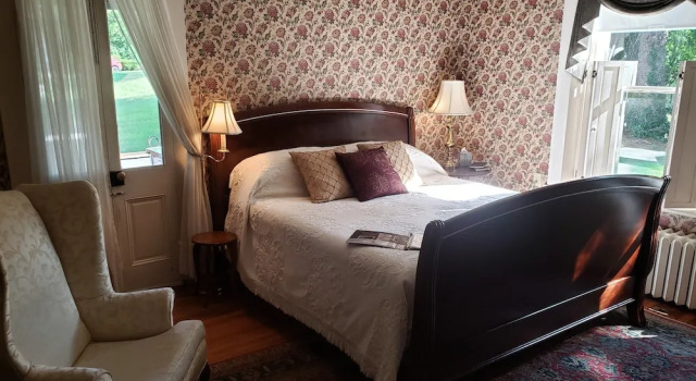 Четырёхместный люкс The Carriage Inn B&B