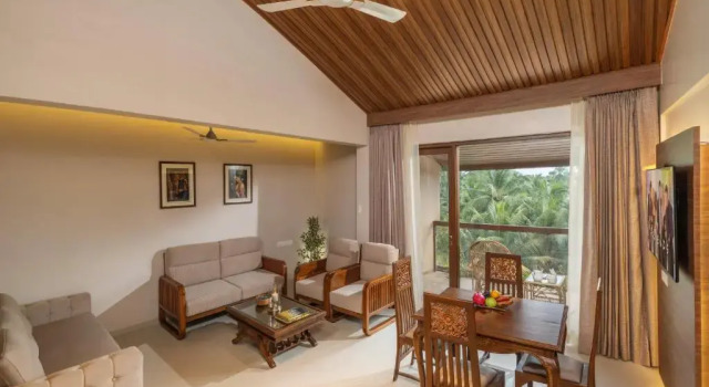 Номер Standard Uday Suites - The Airport Hotel