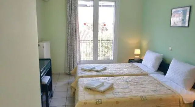 Konstantinos Apartments, Buchen Sie Ferienwohnung Agia Efimia Griechenland