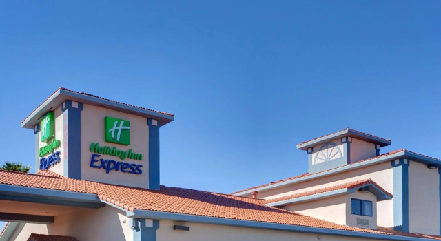 Holiday Inn Express Green Valley, Boek Hotel Green Valley Arizona
