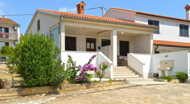 Studio Snjezana 1747, Reserva ahora Apartamento Hoteles en Pula con aparcamiento, Aparcamiento