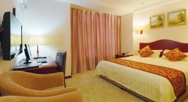 China Electronics Huajing Business Hotel, Book Hotel Hotels in Shangdi with Parking, Parking