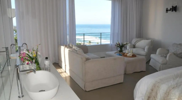 Maison de Plage' Guest House, Забронировать Гостевой дом Гостевые дома Пляжа Умдлоти, Гостевой дом
