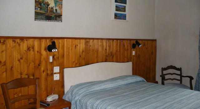 Номер Comfort Hôtel Modern