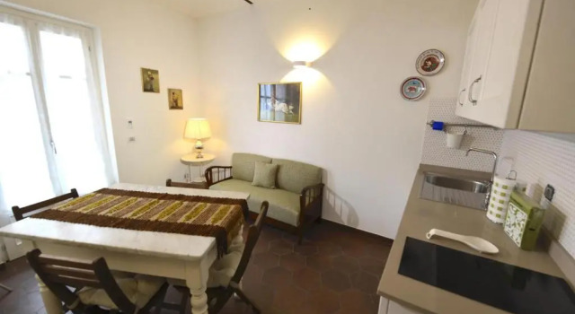 Коттедж с 2 комнатами Casa delle Rocche