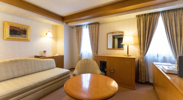 Полулюкс с балконом Toyoko Inn Ichinoseki Ekimae