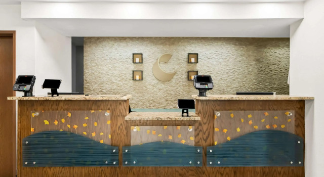 Comfort Inn Schereville, Boek Hotel Hotels in Indiana met ontbijt, Ontbijt