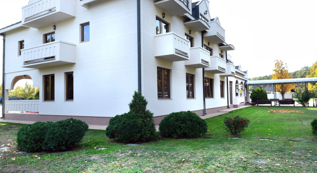 Hotel Kovilovo