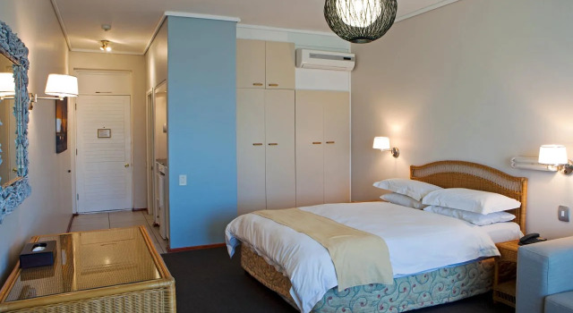 First Group Brookes Hill Suites