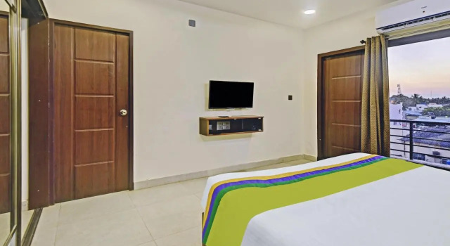 Treebo Kingsbury Fiesta Vellore, Забронировать Отель Отели штата Тамилнада с завтраком, Завтраки