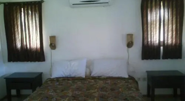 Cimajasquare Hotel & Restaurant, Book Hotel Cikakak West Java