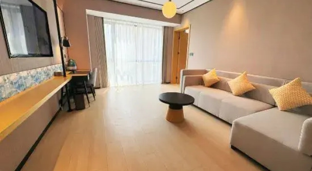 Люкс Deluxe Hilton Garden Inn Zhengzhou Zhengdong New District
