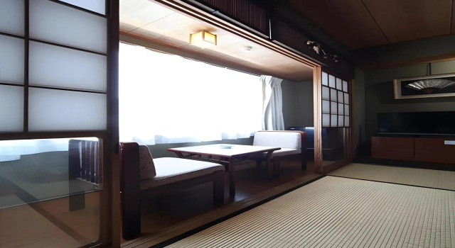 Suigetsurou Hotel, Buchen Sie Hotel Tonami 