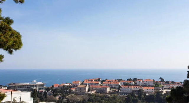 Апартаменты c 1 комнатой с видом на море Apartment Eulalija