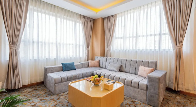 Люкс Hotel Crystal Pashupati, Near Airport & Pashupatinath