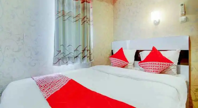 OYO 90185 Bovaley, Book Hotel Kedungbadak West Java