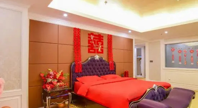 Люкс Presidential Country Garden Phoenix Hotel Tongliao