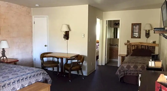 Номер Standard Rocky Mountain Lodge