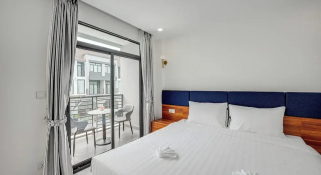 Двухместный номер Deluxe с балконом и с видом на бассейн Soho Villa & Resort