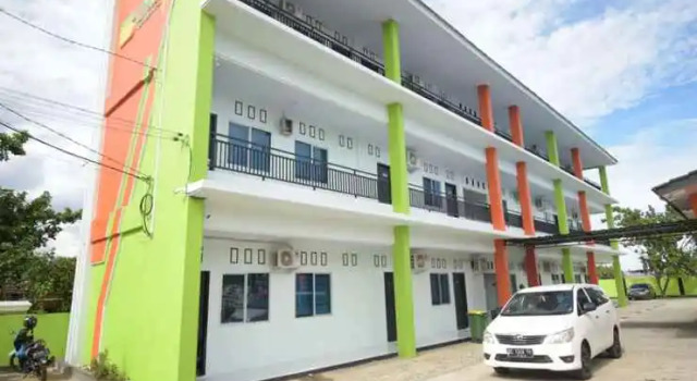 Hotel O near Mall Boemi Kedaton formerly Hotel Lima Residence, Book Hotel Hotels in Sumatra with Breakfast, Breakfasts