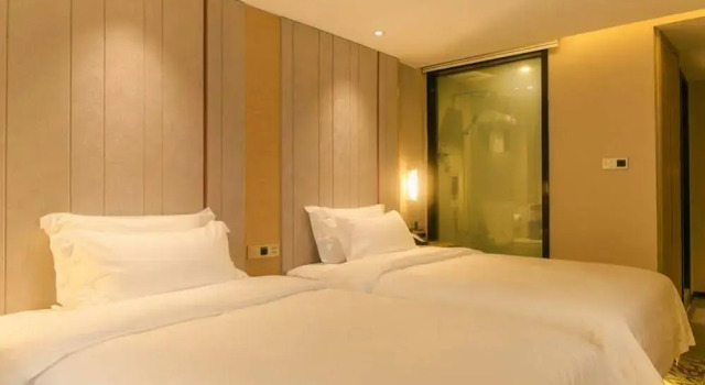 Colorful Days Hotel