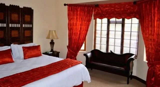 Casa Bella Guesthouse, Забронировать Гостевой дом Кроондал Magaliesberg Biosphere