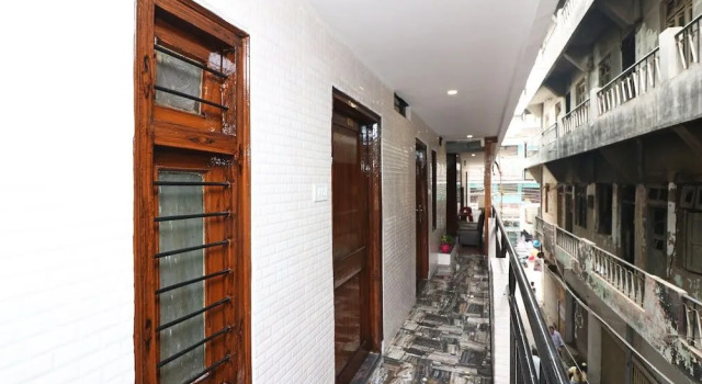 OYO 16919 Hotel Prerna