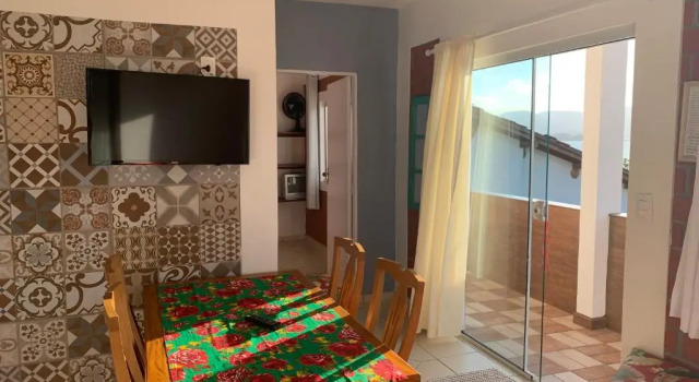 Residencial Marcelo e Irene, Book Hotel Florianopolis Parana, nær Galheta Beach