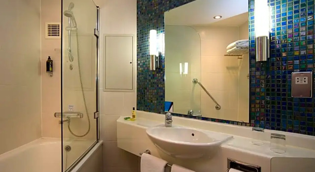 Номер Standard The View Hotel