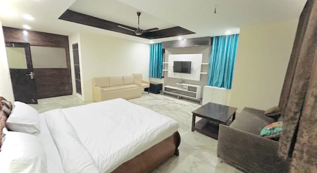 Номер Standard Roomshala 074 Hotel Royal Inn