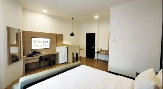 Люкс Royal Royal Park Hotel
