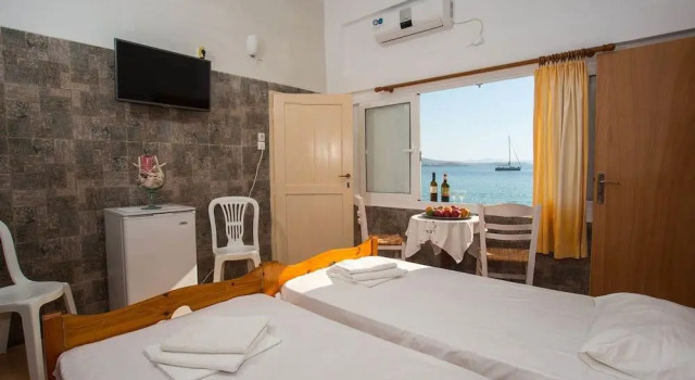 Petalides Apartments