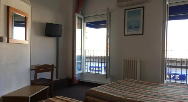 Hôtel Belle Vue dAngleterre, Book Hotel Le Grau-du-Roi Camargue