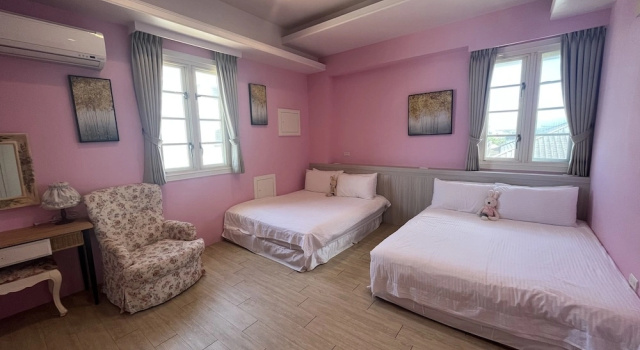 Номер Comfort Isaalice Slip and Slide B&B