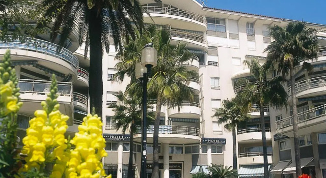 Mercure Saint Raphael Centre Plage